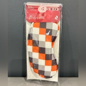 Heys - Orange Check Eye Shade & Ear Plugs Set!
